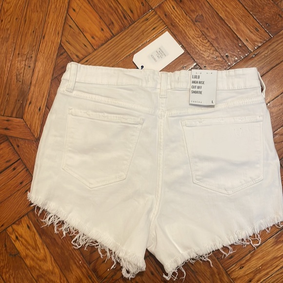 Lulus White High-Waisted Cutoff Denim Shorts_NWT - Picture 8 of 8